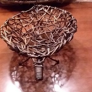 Painted Straw Leaf Bowl